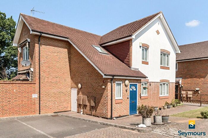 2 Bedroom Detached House For Sale In Highclere, Burpham, Guildford, Surrey, GU1