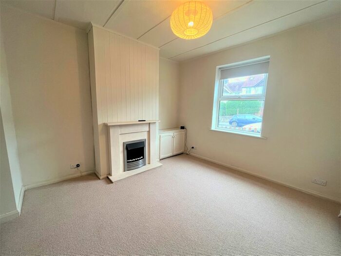 3 Bedroom Terraced House To Rent In White Horse Hill, Chislehurst, Kent, BR7