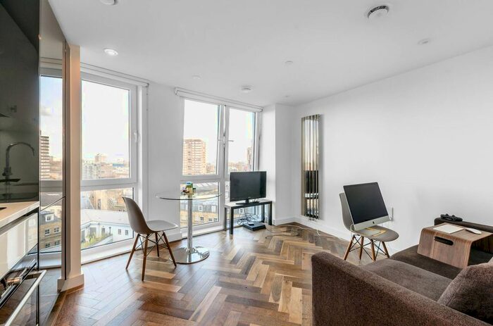 Studio To Rent In City Road, Clerkenwell, London, EC1V