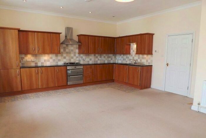2 Bedroom Flat To Rent In Citadel Road, Plymouth, PL1