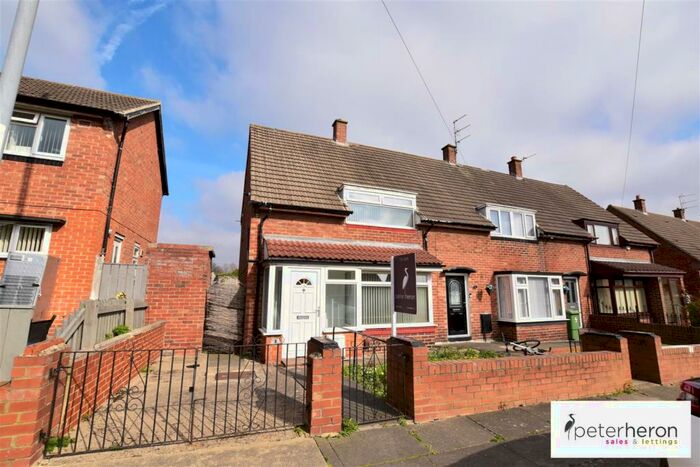2 Bedroom Semi-Detached House To Rent In Cullercoats Road, Hylton Castle, Sunderland, SR5