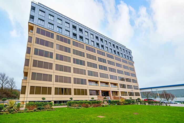 1 Bedroom Flat For Sale In West Gate, London, W5