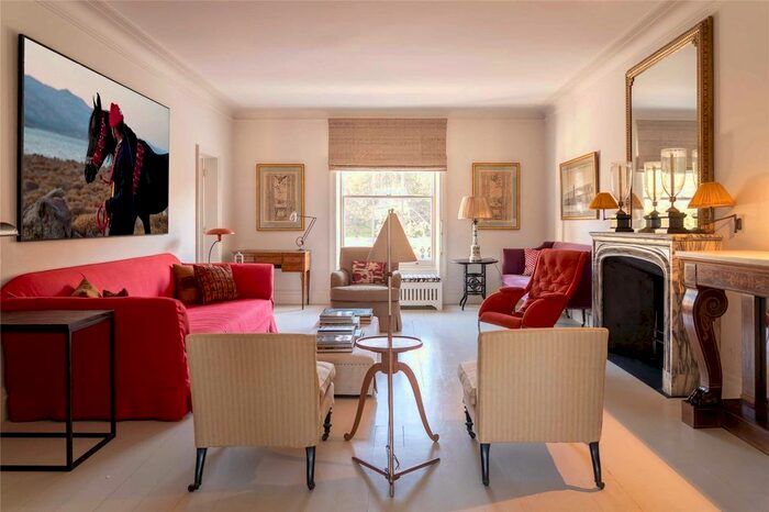 3 Bedroom Flat For Sale In Holland Park, Holland Park, London, W11