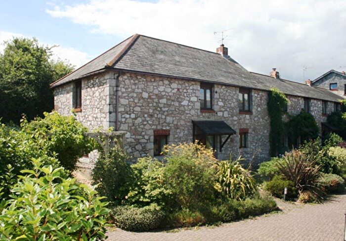 3 Bedroom Cottage To Rent In Hensford Mews, Dawlish, EX7