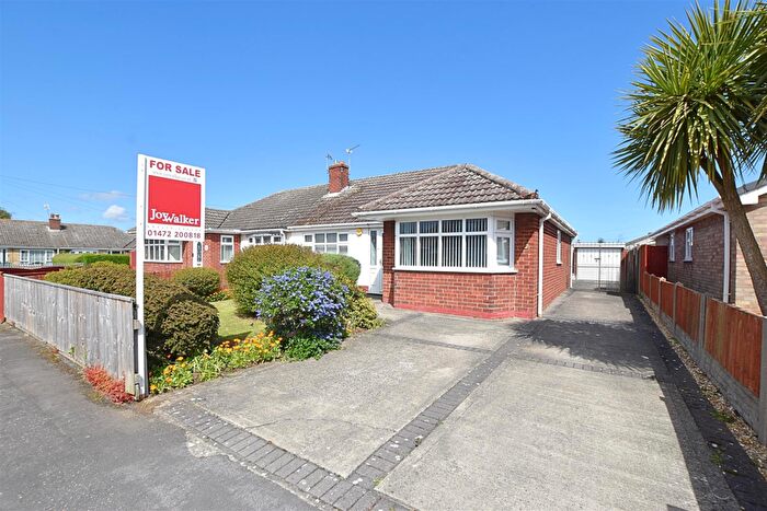 2 Bedroom Semi-Detached House For Sale In Coulam Place, Humberston, Grimsby, DN36
