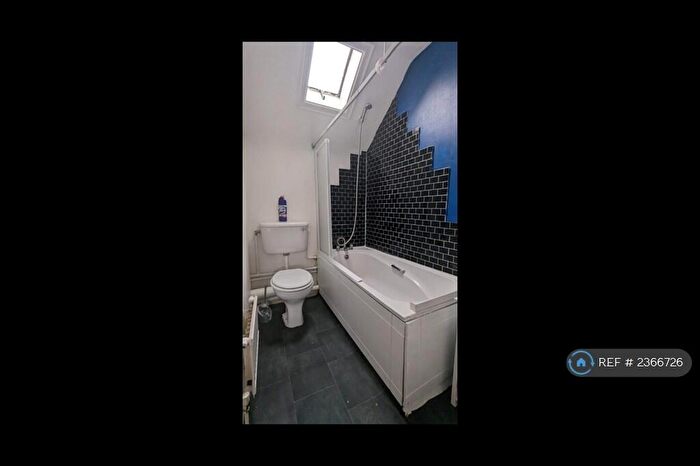 1 Bedroom Terraced House To Rent In Elgar Close, London, E13