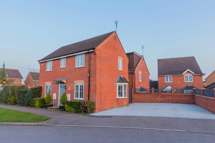 3 Bedroom Detached House To Rent In Ebbw Vale Road, Irthlingborough, Wellingborough, NN9