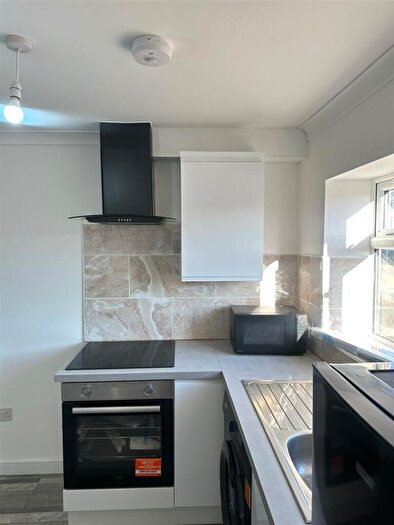 1 Bedroom Detached House To Rent In Hannett Road, Canvey Island, SS8