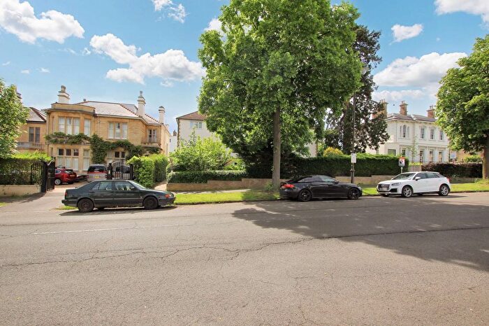 2 Bedroom Flat To Rent In Parabola Road, The Pines Parabola Road, GL50