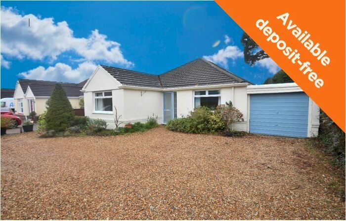 3 Bedroom Detached Bungalow To Rent In Locks Heath Park Road, Locks Heath, Southampton, SO31