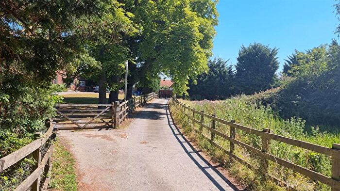 4 Bedroom House For Sale In Envilles Barns, Little Laver, Ongar, CM5