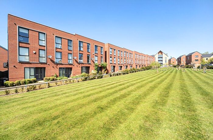 3 Bedroom Terraced House For Sale In Winter Walk, Borehamwood, WD6