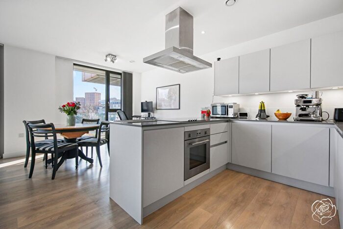 3 Bedroom Flat For Sale In Carriage House, Leyton Road, Stratford, E15