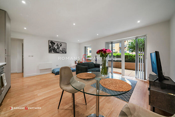 1 Bedroom Apartment To Rent In Castleton House, Colindale, NW9