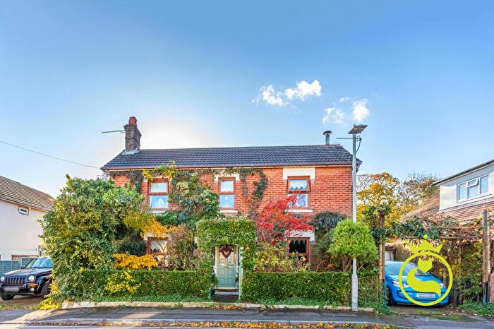 4 Bedroom Detached House For Sale In Cromwell Road, Poole, BH12