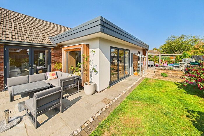 3 Bedroom Detached Bungalow For Sale In Stanford Crescent, Little Plumstead, Norwich, NR13