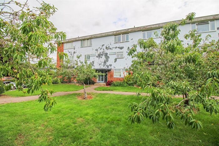 1 Bedroom Apartment To Rent In Amberry Court, Harlow, CM20