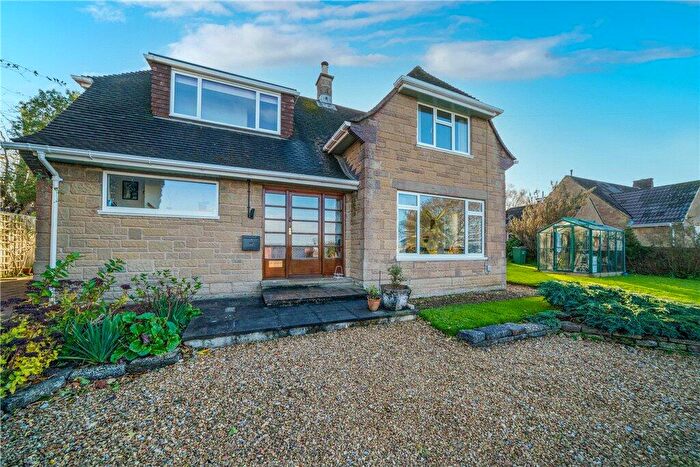 3 Bedroom Detached House For Sale In Baring Road, Cowes, Isle Of Wight, PO31
