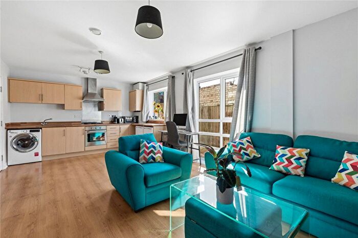 1 Bedroom Flat For Sale In Recovery Street, London, SW17
