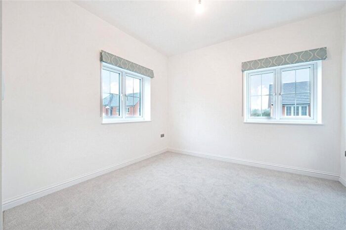 2 Bedroom Bungalow For Sale In Orchard Way, Bramley, Tadley, Hampshire, RG26