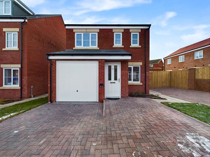 3 Bedroom Detached House To Rent In Edderside Drive, Stanwix, Carlisle, CA3