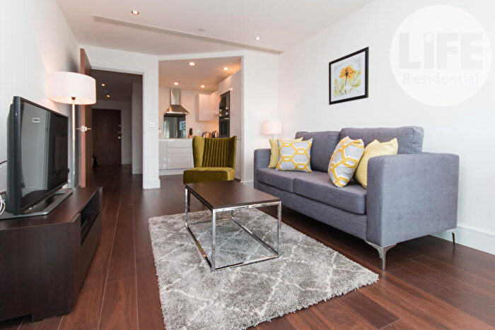 1 Bedroom Apartment To Rent In Talisman Tower, Lincoln Plaza, London, E14