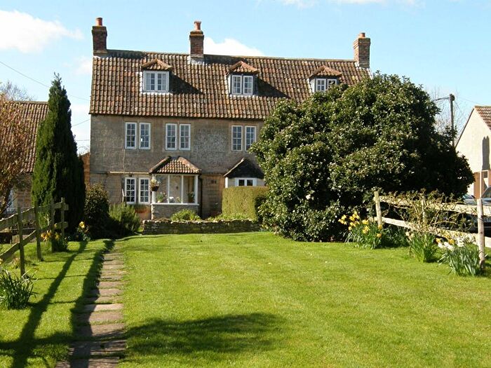 2 Bedroom Cottage To Rent In Bradford Road, Rode, Frome, BA11