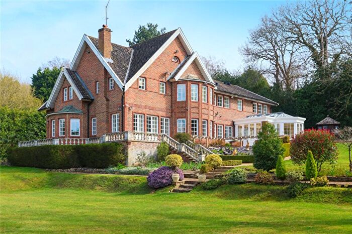 5 Bedroom Detached House For Sale In Cavendish Road, St George's Hill, KT13