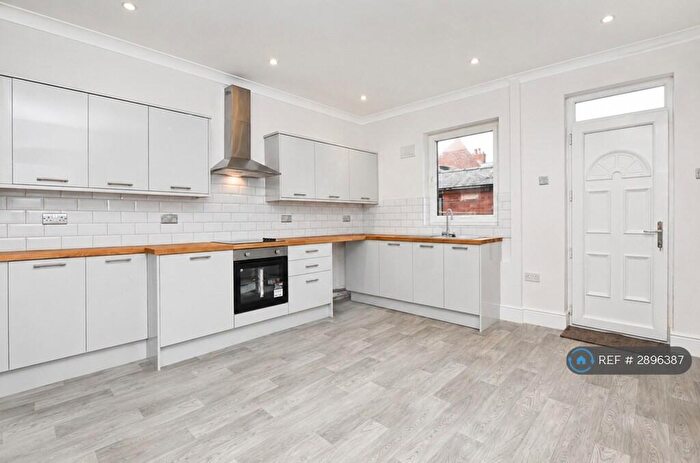 3 Bedroom End Of Terrace House To Rent In St. Georges Road, Barnsley, S70