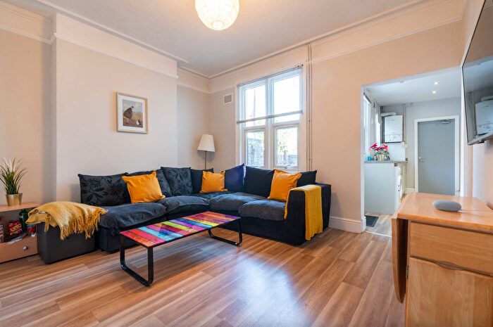 5 Bedroom Terraced House To Rent In Carholme Road, Lincoln, LN1