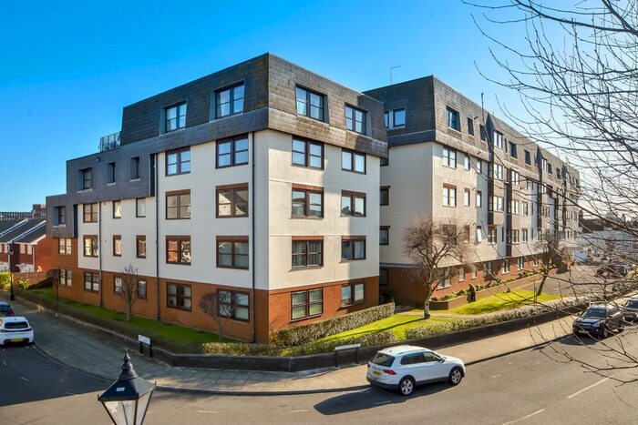 2 Bedroom Flat To Rent In Lombard Street, Portsmouth, PO1