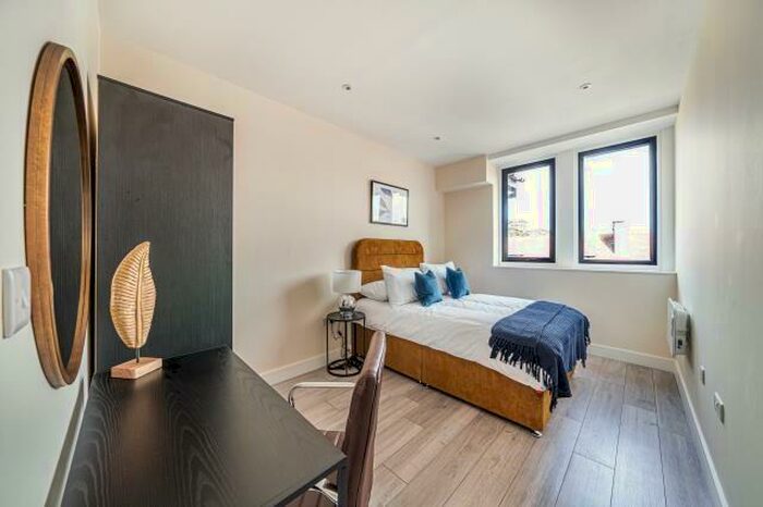 1 Bedroom Apartment To Rent In Anne Boleyn House, Cheam, Sutton, SM3