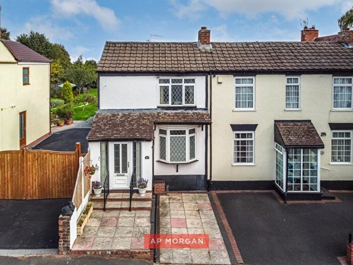 2 Bedroom Semi Detached House For Sale In Bridgnorth Road, Wollaston, Dudley, West Midlands, DY8