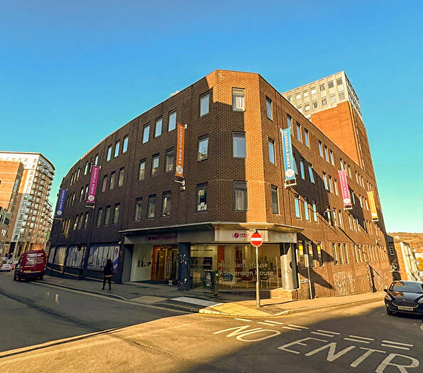 Studio For Sale In Sovereign House, Sheffield City Centre, S1