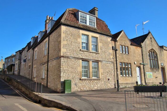 1 Bedroom Flat To Rent In Trafalgar Road, Bath, BA1