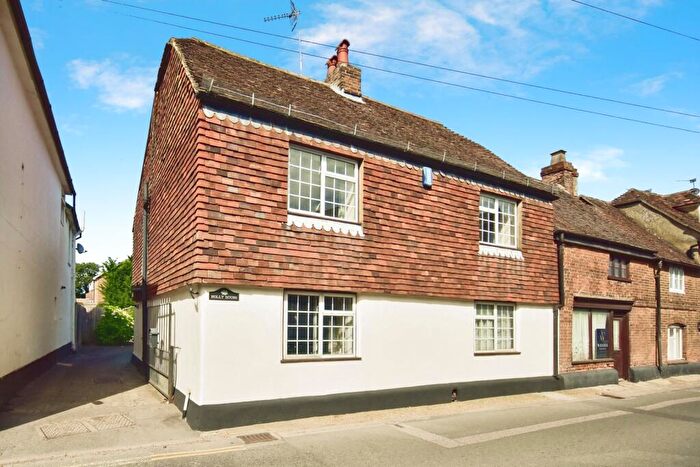 3 Bedroom End Of Terrace House For Sale In The Street, Bearsted, Maidstone, Kent, ME14