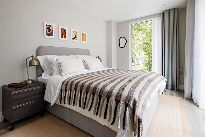 2 Bedroom Apartment To Rent In Neptune Wharf, London, SE8