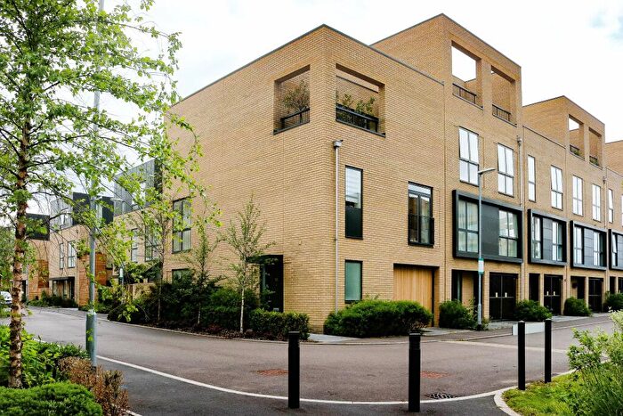 4 Bedroom End Of Terrace House For Sale In Whitelocks Drive, Trumpington, Cambridge, CB2