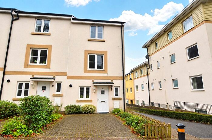 4 Bedroom End Terrace House For Sale In Oak Hill Road, Torquay, Devon, TQ1