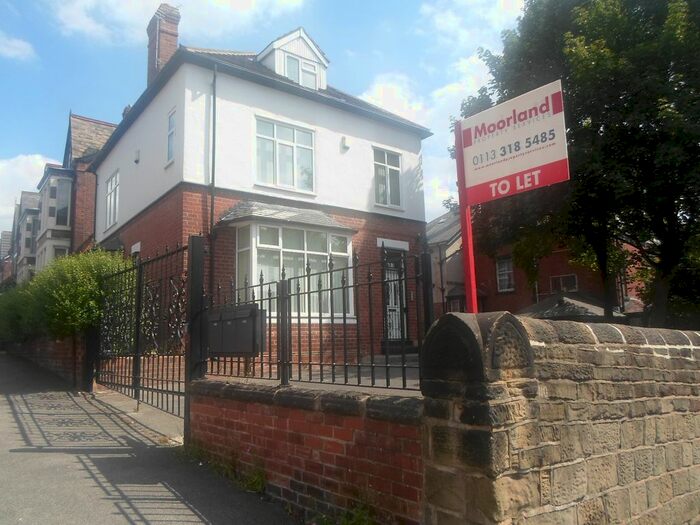 1 Bedroom Flat To Rent In Harehills Lane, Leeds, LS8