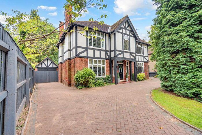 4 Bedroom Detached House For Sale In Scartho Road, Scartho, Grimsby, DN33