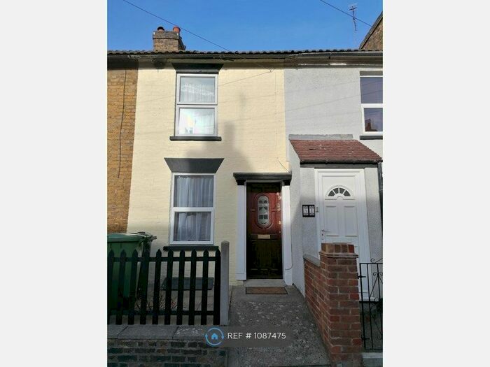 2 Bedroom Terraced House To Rent In Perryfield Street, Maidstone ME14