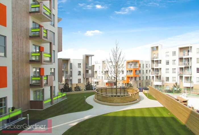 2 Bedroom Flat To Rent In Glenalmond Avenue, Cambridge, CB2