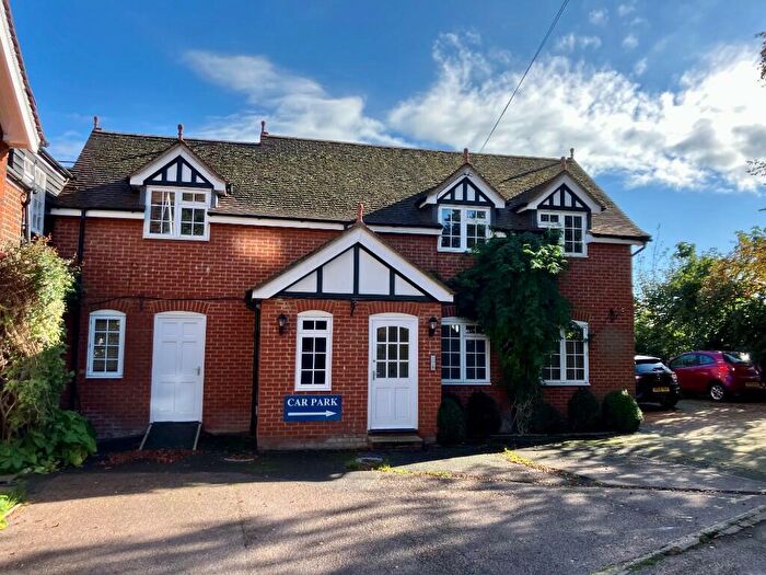 1 Bedroom Apartment To Rent In Lemsford Road, St. Albans, AL1