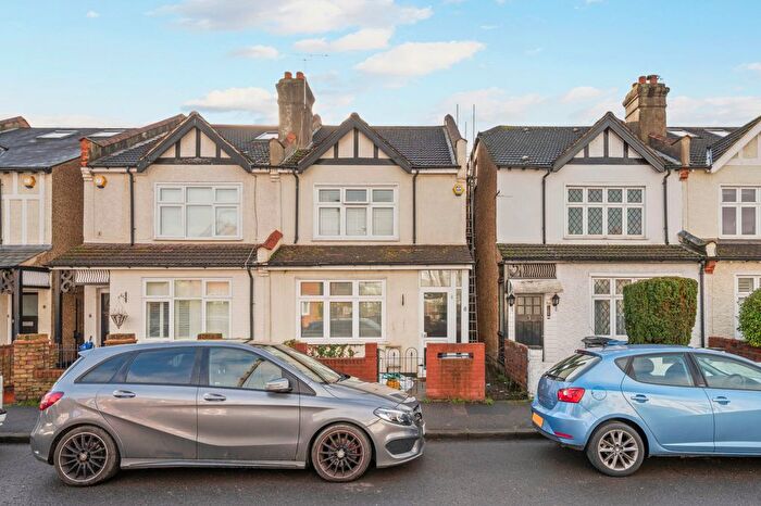 4 Bedroom Semi-Detached House For Sale In Mount Pleasant Road, New Malden, Surrey, KT3