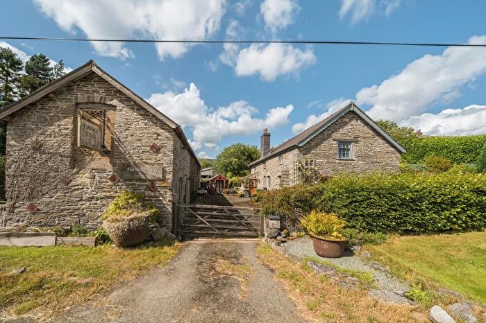 5 Bedroom Detached House For Sale In New Radnor, Powys, LD8