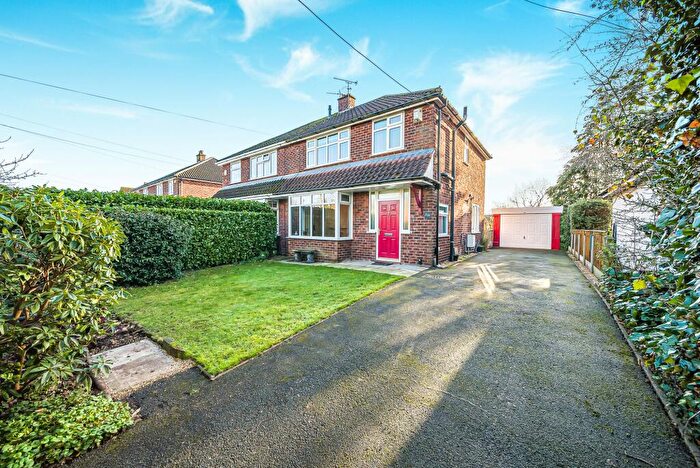 3 Bedroom Semi-Detached House For Sale In Hodge Lane, Hartford, CW8
