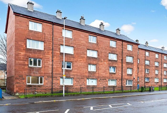 2 Bedroom Maisonette For Sale In Neilston Road, Paisley, PA2