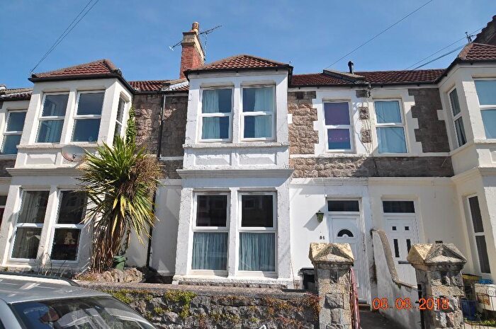 1 Bedroom Flat To Rent In Clifton Road, Weston-Super-Mare, Somerset, BS23