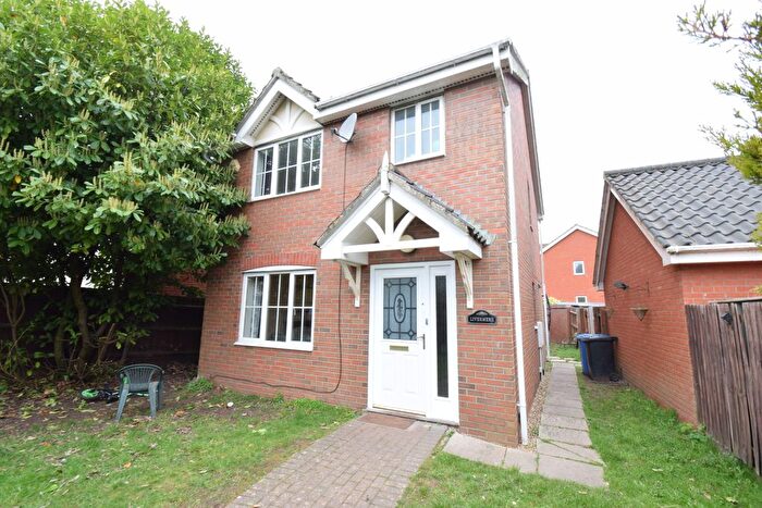3 Bedroom Detached House To Rent In Thistle Close, Norwich, Norfolk, NR5